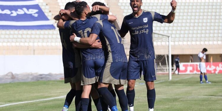 درخشش چادرملو با گلزن جدید