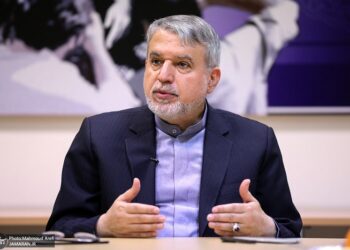 بازدید صالحی امیری از پروژه منطقه نمونه گردشگری تنگ‌تکاب بهبهان