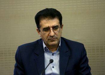 وظیفه هنرمندان