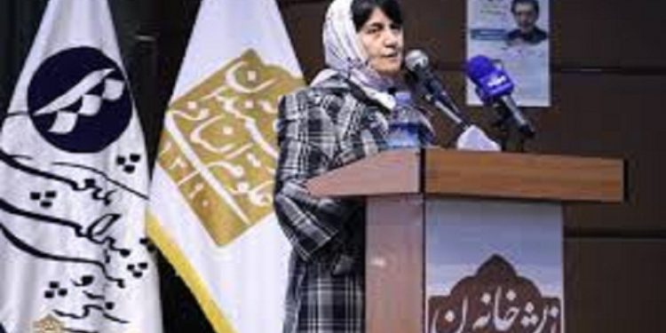 عیادت صالحی از بانوی نامدار تاجیکستانی