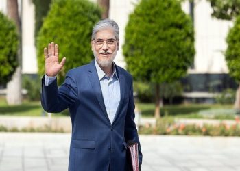 سفر وزیر علوم به قزوین