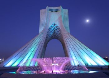 نمایشگاه انفرادی «کنج دنج» در کافه گالری برج آزادی برگزار شد