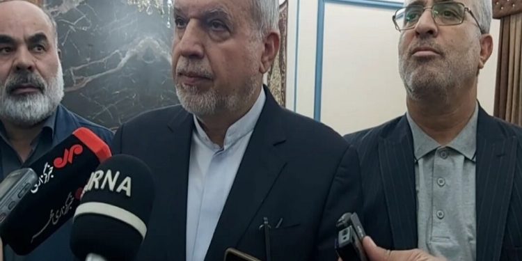 میزبان وزیر میراث این بار کاشانی ها