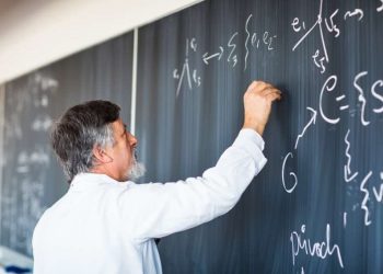 آیین افتتاحیه طرح تعالی منش استادی