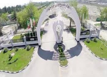 وزیر علوم از نمایشگاه دستاوردهای شرکت های فناور و دانش‌بنیان پارک علم و فناوری خراسان بازدید کرد