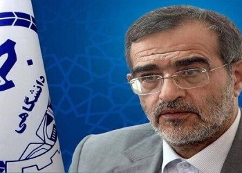 علی منتظری سرپرست جهاددانشگاهی در غم از دست دادن مادر همسر خود به سوگ نشست. اُم‌ّشهید حاجیه‌خانم کیانی انبوهی مادر شهید الیاس مظفرزاده بود.