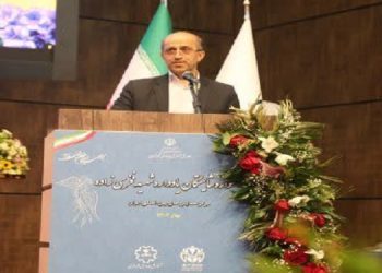 تقویت خودباوری دانش‌آموزان امروز، سرمایه گذاری برای اقتدار ملی فردا