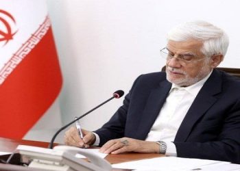 ادای احترام معاون اول رئیس‌جمهور به شجاعت خبرنگاران و کارکنان صدا و سیما