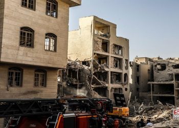 دانشگاه علم و صنعت ایران از شهادت یکی از دانش آموختگان این دانشگاه در حملات رژیم صهیونیستی به کشورمان خبر داد و اعلام کرد: شهادت جناب آقای مهندس سلیمان سلیمانی، فارغ‌التحصیل رشته مهندسی شیمی از دانشگاه علم و صنعت ایران در حملات ددمنشانه رژیم جنایتکار صهیونیستی را خدمت خانواده بزرگوارشان و تمام دانشجویان، اساتید و کارکنان دانشگاه علم و صنعت ایران تبریک و تسلیت می‌گوییم. یقیناً شهادت افتخاری بس عظیم است که تنها نصیب بندگان مخلص پروردگار می‌شود.
