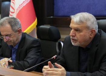وزیر میراث‌فرهنگی، گردشگری و صنایع‌دستی با تأکید بر ضرورت مواجهه راهبردی با تحولات پیش‌رو، گردشگری را نماد پایداری اجتماعی، موتور بازآفرینی اقتصادی و روایتگر تمدن ایرانی در دوران گذار دانست و تصریح کرد: در شرایط خطیر امروز، توسعه گردشگری نه یک انتخاب، بلکه ضرورتی برای بازنمایی ظرفیت‌های ملت ایران در مقیاس ملی و منطقه‌ای است.
