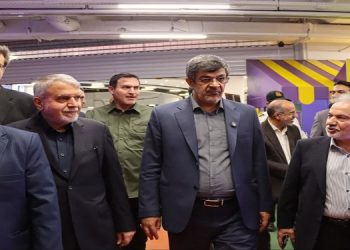 بازدید وزیر میراث فرهنگی از مجتمع خلیج‌فارس یزد