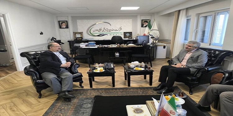 توسعه مراکز آموزش علمیکاربردی در جوار پتروشیمیهای هلدینگ خلیج فارس