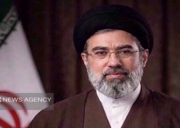 رهبر معظم انقلاب: نفَس رژیم متزلزل صهیونیستی به شماره افتاده است