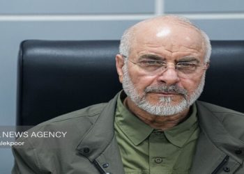 قالیباف: مجلس باید در کنار قوای مجریه و قضائیه، آگاهانه فعالیت کند
