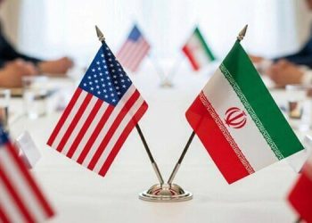 جمعی از اساتید دانشگاه: پیش از اجرای تعهدات آمریکا، مذاکره جدید نشود
