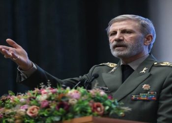 سرلشکر حاتمی: هرگونه خطای دشمن با خشم انباشته ملت ایران مواجه می‌شود