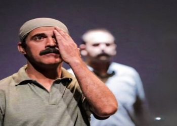 اجرای نمایش «دیکته‌طور» تمدید شد