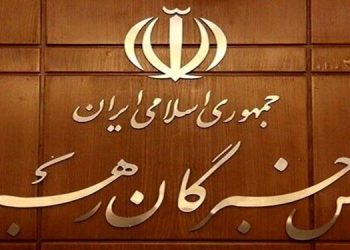 مواضع حکیمانه رهبر معظم انقلاب، نصب العین همه مسئولان نظام باشد
