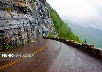 جاده چالوس به دلیل شرایط نامساعد مسدود گردید
