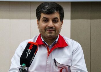 نجات ۱۲۱ نفر از غرق‌شدن در سواحل گیلان؛ هیچ فوتی گزارش نشده است