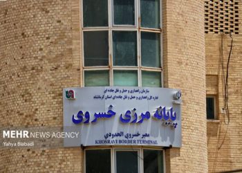 آمار تردد در مرزهای استان کرمانشاه؛ اینفوگرافیک پنج ماهه نخست سال