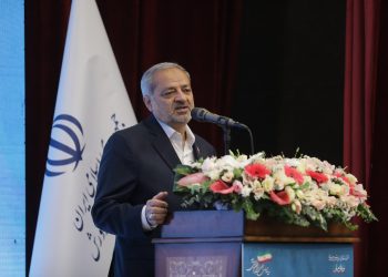 اولویت استخدام معلم، فارغ‌التحصیلان دانشگاه فرهنگیان هستند