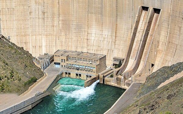 رشد ۶۳ درصدی تولید برق در نیروگاههای آبی در نیمه اول سال ۱۴۰۵