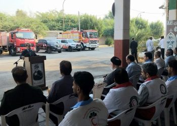 فرماندار دیّر: ضرورت بهبود تجهیزات و آموزش آتش‌نشانان