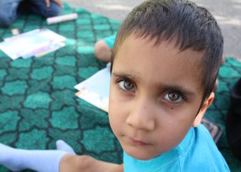 نگاهی پاک‌تر از وسعتِ آسمان