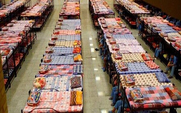 پناه‌جویان در خیابان‌های تهران؛ گرمخانه‌ها برای شب‌های سرد آماده می‌شوند