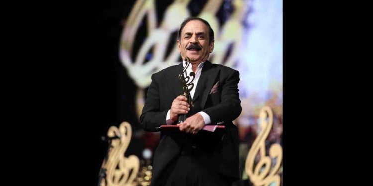 دوری از الگوی همیشگی آقا رشید؛ عشق به چارلی چاپلین