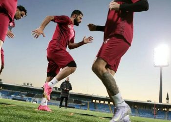 پرسپولیس، سفر به خرم‌آباد بدون کاپیتان را آغاز کرد