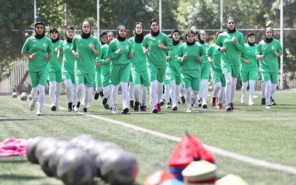 بحران تازه در فوتبال زنان؛ غیبت چند داور تقویم مسابقات را مختل کرد