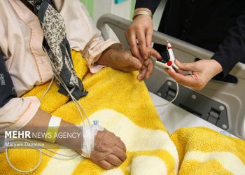 ۳۲۷ مددجوی ملاردی در انتظار دریافت حق پرستاری هستند