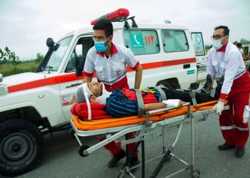 امدادگران هلال‌احمر به کمک مصدومان ۳۷۴ حادثه ترافیکی شتافتند