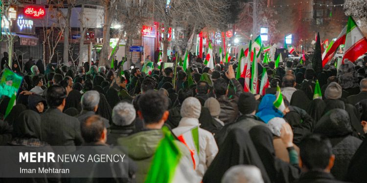 دویست و سی و دومین تجمع مردم کرمانشاه: ما انتقام‌گیرندگان هستیم