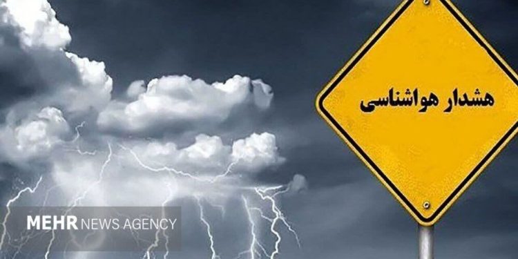 هشدار سیلاب در جنوب و افت کیفیت هوا در شمال کرمان