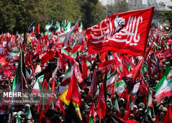 خون‌خواهی رهبر شهید انقلاب؛ از مطالبه به گفتمان اجتماعی تبدیل شود