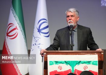 ابلاغ دستورالعمل شفافیت وزارت فرهنگ توسط سیدعباس صالحی