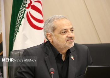 شایعه نصب پلاک برای دانش‌آموزان حقیقت ندارد