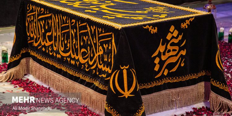 تجدید میثاق مرزبانان خراسان رضوی با رهبر شهید در رواق دارالذکر