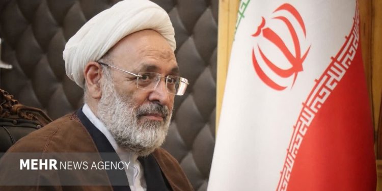 میزخدمت دستگاه قضایی در تجمعات شبانه سمنان برپا شد