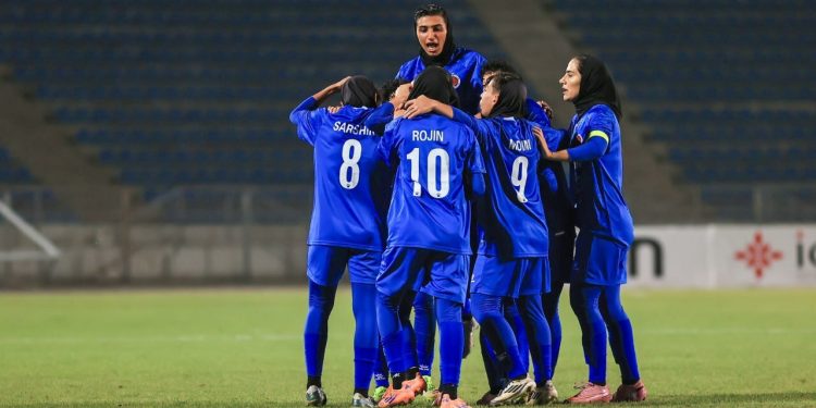 پرسپولیس همچنان در صدر لیگ زنان؛ خاتون به مقام دوم رسید