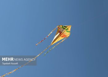 جشنواره رنگین بادبادک‌ها در ایلام برگزار گردید