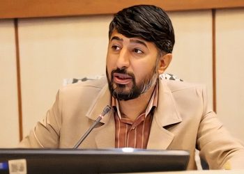 میوه‌ها با ۳۰ درصد تخفیف در دو نقطه مستقیم یزد عرضه می‌شوند!
