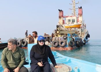 توسعه آبزی‌پروری قفس‌دار در سواحل تنگستان