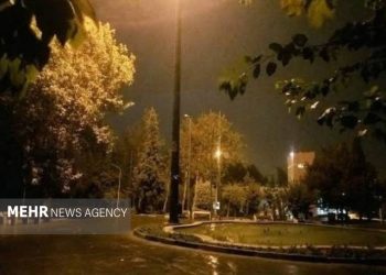 بارش باران در ایلام؛ گزارش خبرنگار مهر از شامگاه یکشنبه
