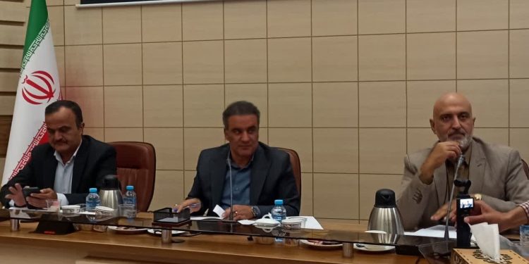 رشته‌های اشباع‌شده دانشگاهی باید به رشته‌های کاربردی تبدیل شوند