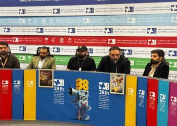 نگهبانان خورشید: پاسداری از میراث فرهنگی ایران با همت جمعی
