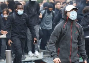 بازداشت بیش از ۶ هزار نفر در فرانسه؛ اعتراضات دانش‌آموزی به اوج رسید